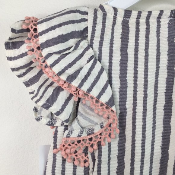 Jessica Simpson Baby Jumpsuit 18 Months Gray Pink Striped Ruffle Sleeve - Picture 9 of 9